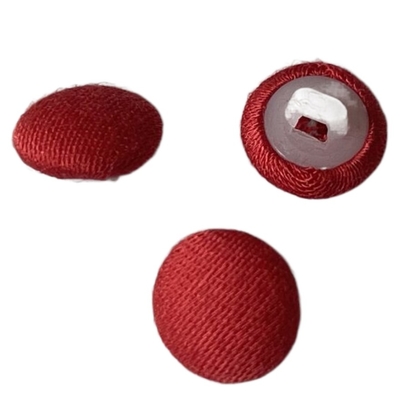 a tela 16L cobriu botões com a pata plástica usando-se na camisa da camiseta