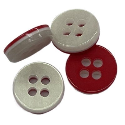 As três camadas plásticas 4 botões de camisa do furo dobram o furo do plano quatro em 16L para acessórios e camisa do vestuário