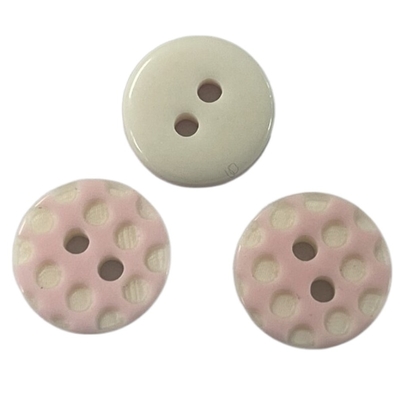 A resina plástica ButtonsTwo da cara especial da blusa fura a cor 16L cor-de-rosa para a costura