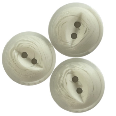 Botões de revestimento plásticos do projeto do olho de peixes fora do furo branco da cor dois em 27L para costurar o revestimento