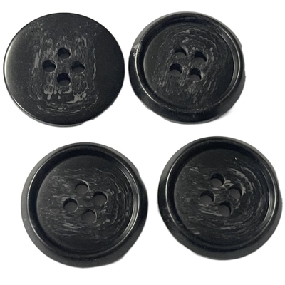 Botão de chifre falsificado de imitação 25mm de quatro furos com Rim Use For Coat Outerwear