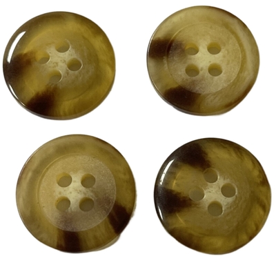 uso falsificado plástico da cor do ODM de 3/4&quot; quatro botões de revestimento do chifre do furo para a camiseta do revestimento
