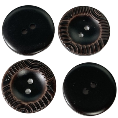 O poliéster do revestimento 2-Holes abotoa o projeto 42L especial na borda