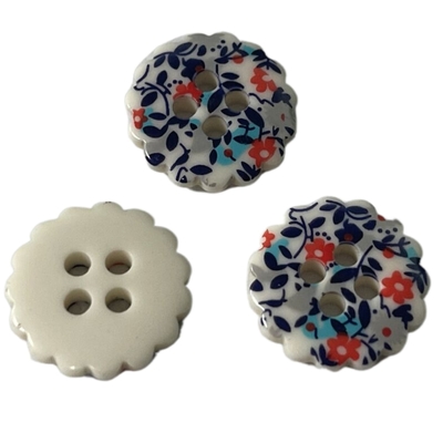 A resina de seda da flor da camisa da cópia abotoa 4 furos 20L para costurar a blusa