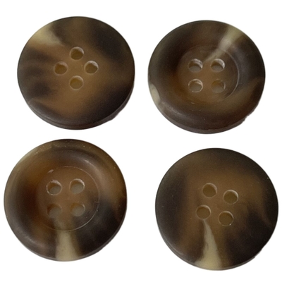 cor 17L bege com o ODM de Rim Faux Horn Button para o revestimento do revestimento da camiseta